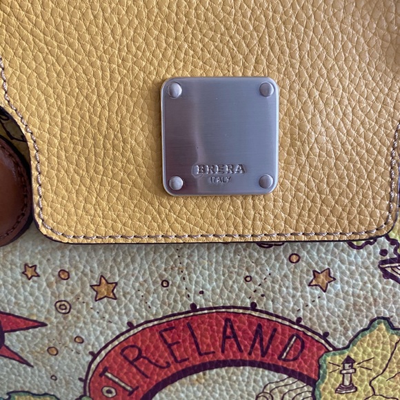 PRELOVED AUTHENTIC BRERA TWO WAY BAG - Picture 4 of 16